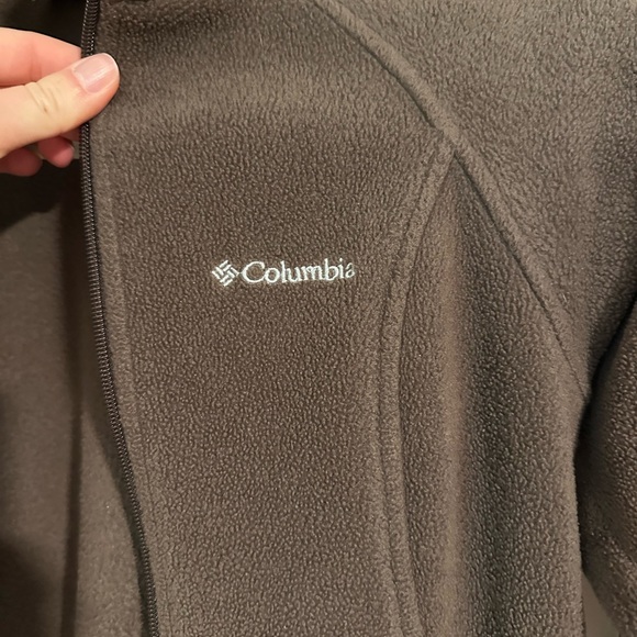 Small Columbia brown fleece jacket - Picture 2 of 5